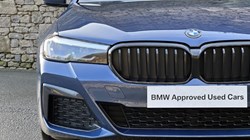2022 (22) BMW 5 SERIES 520i MHT M Sport 5dr Touring 4995641