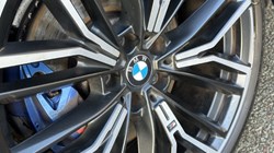 2022 (22) BMW 5 SERIES 520i MHT M Sport 5dr Touring 4995647