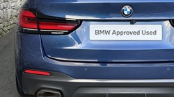2022 (22) BMW 5 SERIES 520i MHT M Sport 5dr Touring 4995583