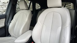 2019 (19) BMW X1 xDrive 18d xLine 5dr 4970910
