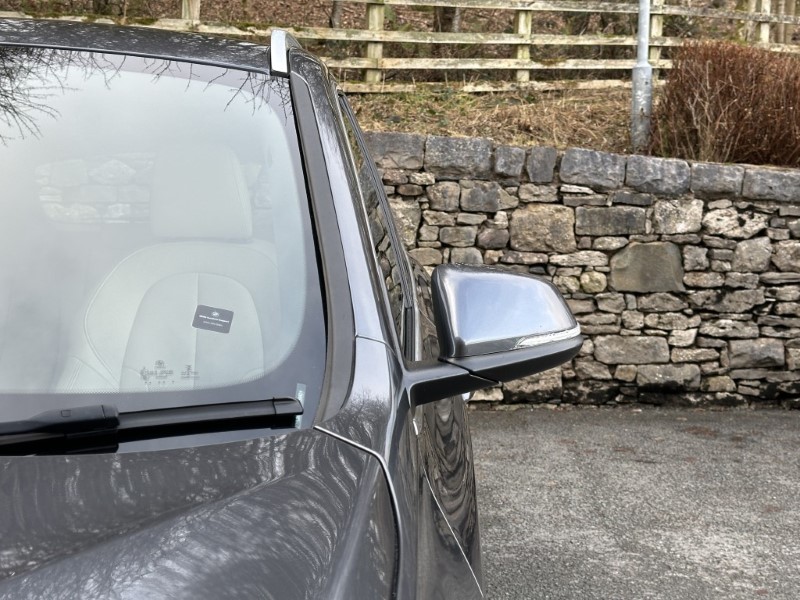 2019 (19) BMW X1 xDrive 18d xLine 5dr  4970924