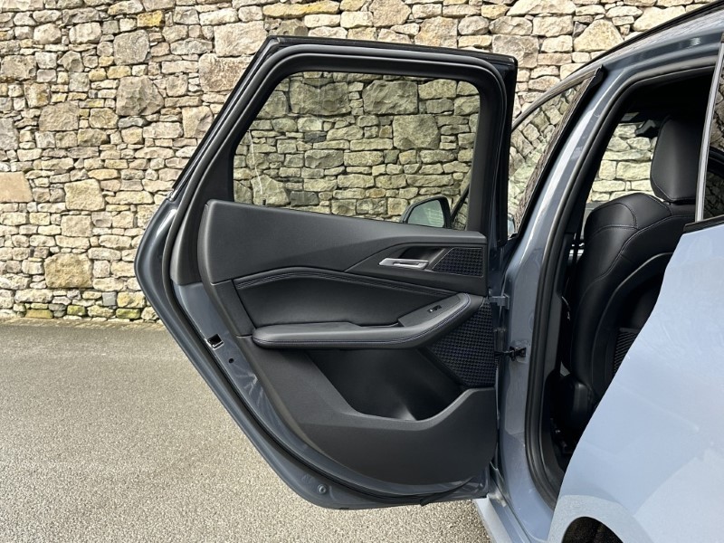 2022 (22) BMW 2 SERIES 218d M Sport 5dr DCT 5008762