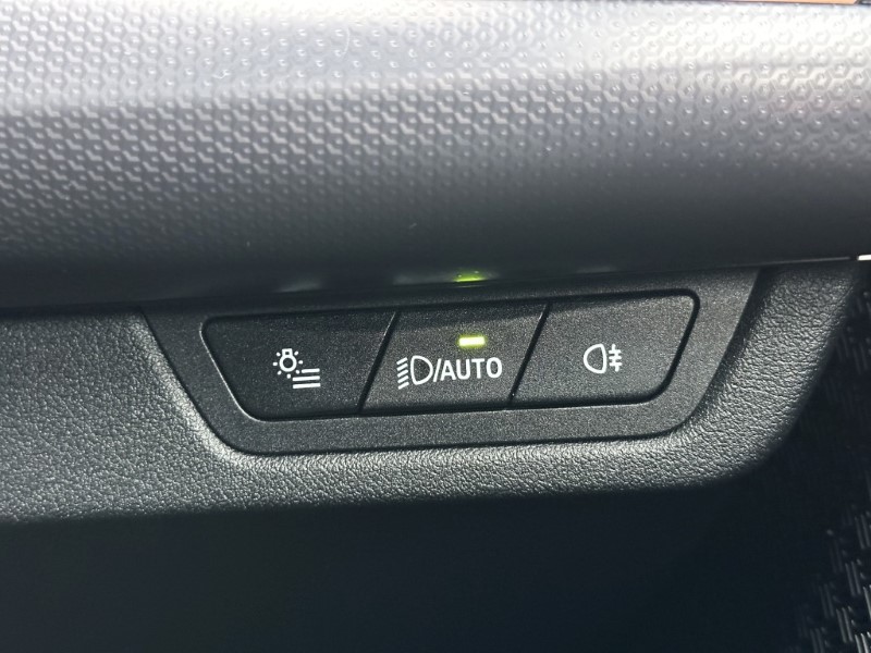 2022 (22) BMW 2 SERIES 218d M Sport 5dr DCT 5008743