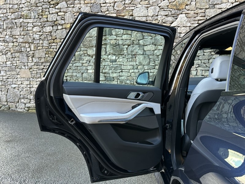 2025 (25) BMW X5 xDrive50e M Sport 5dr Auto 4973387