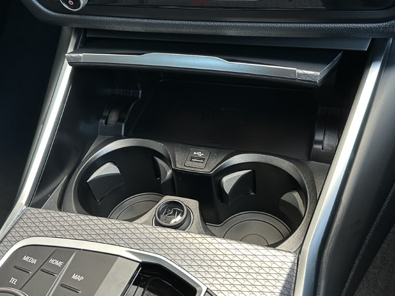 2026 (75) BMW 3 SERIES 320i M Sport 5dr Touring  4967513