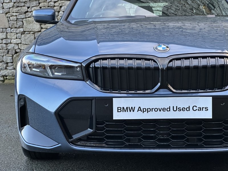 2026 (75) BMW 3 SERIES 320i M Sport 5dr Touring  4967556