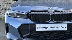 2026 (75) BMW 3 SERIES 320i M Sport 5dr Touring 4967556