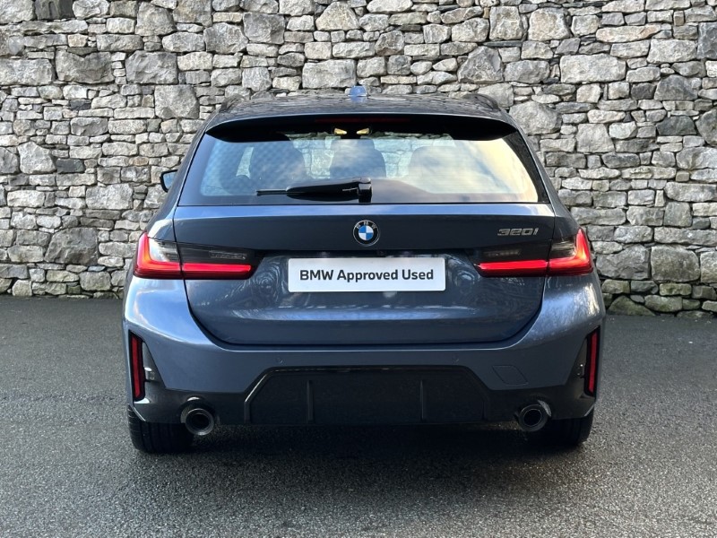 2026 (75) BMW 3 SERIES 320i M Sport 5dr Touring  4967535