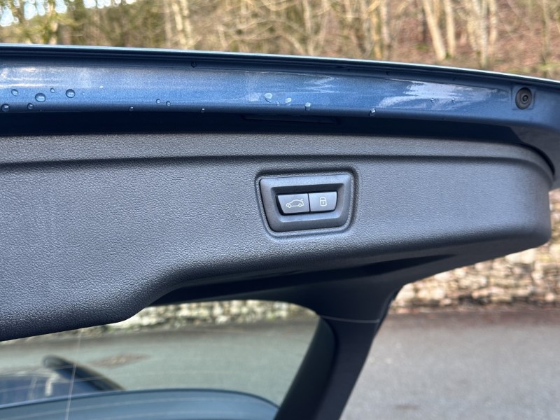 2026 (75) BMW 3 SERIES 320i M Sport 5dr Touring  4967498