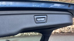 2026 (75) BMW 3 SERIES 320i M Sport 5dr Touring 4967498