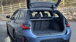 2026 (75) BMW 3 SERIES 320i M Sport 5dr Touring 4967499