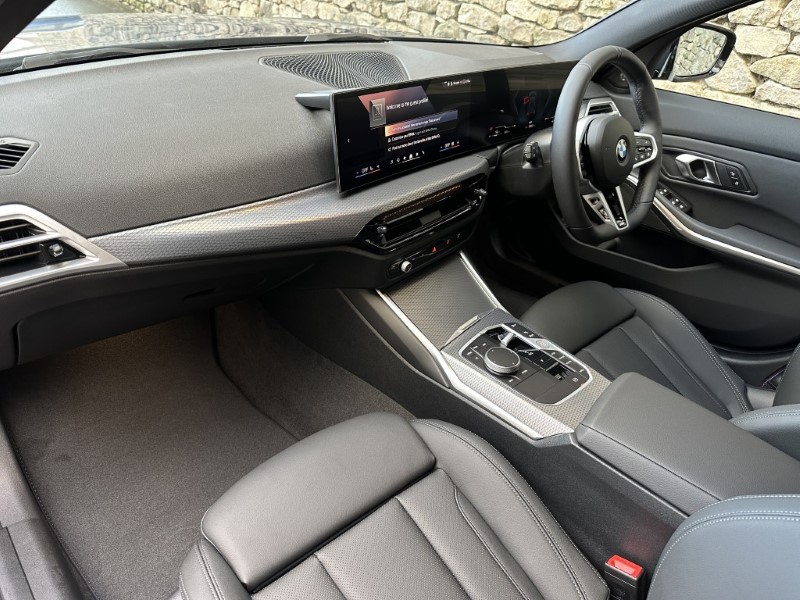 2026 (75) BMW 3 SERIES 320i M Sport 5dr Touring  4967528