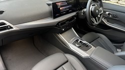 2026 (75) BMW 3 SERIES 320i M Sport 5dr Touring 4967528