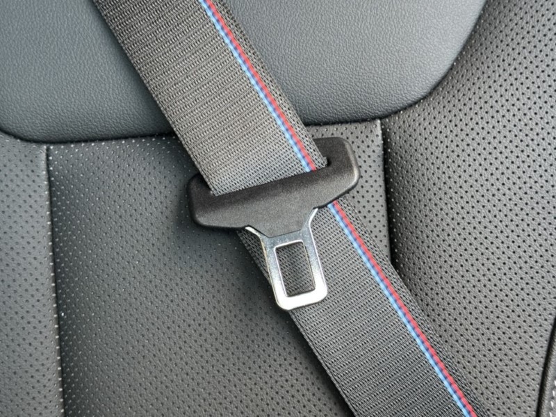 2026 (75) BMW 3 SERIES 320i M Sport 5dr Touring  4967565