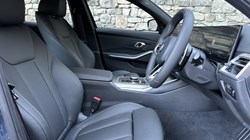 2026 (75) BMW 3 SERIES 320i M Sport 5dr Touring 4967500