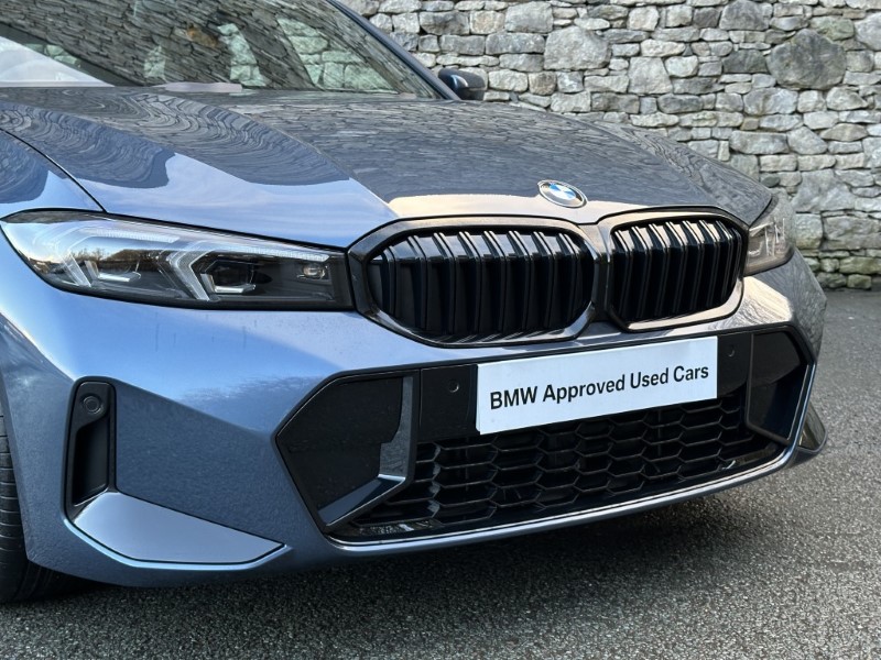 2026 (75) BMW 3 SERIES 320i M Sport 5dr Touring  4967555