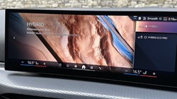 2026 (75) BMW 3 SERIES 330e 22.3 kWh M Sport 4dr Step Auto 4974459