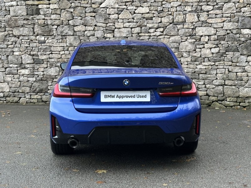 2026 (75) BMW 3 SERIES 330e 22.3 kWh M Sport 4dr Step Auto 4974478