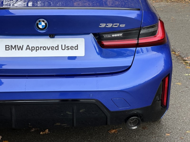 2026 (75) BMW 3 SERIES 330e 22.3 kWh M Sport 4dr Step Auto 4974483