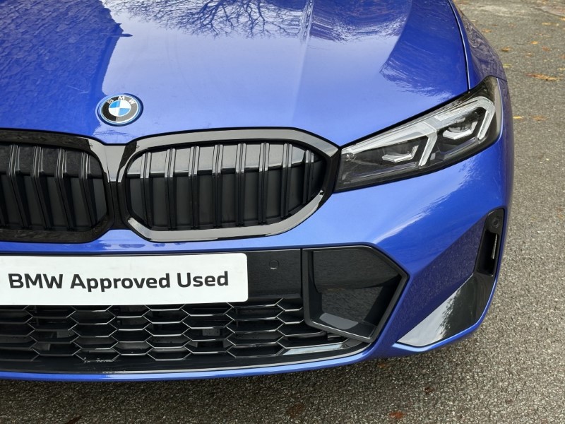 2026 (75) BMW 3 SERIES 330e 22.3 kWh M Sport 4dr Step Auto 4974476