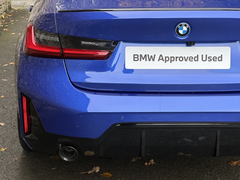 2026 (75) BMW 3 SERIES 330e 22.3 kWh M Sport 4dr Step Auto 4974482