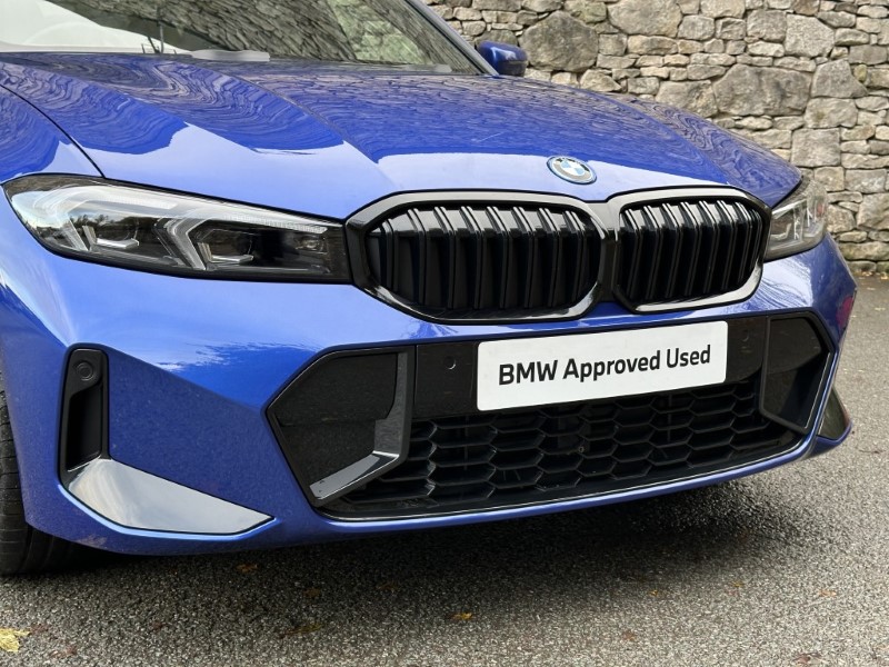 2026 (75) BMW 3 SERIES 330e 22.3 kWh M Sport 4dr Step Auto 4974472