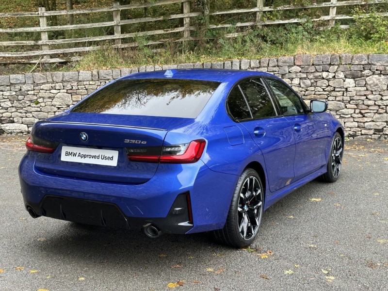 2026 (75) BMW 3 SERIES 330e 22.3 kWh M Sport 4dr Step Auto 4974469