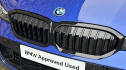 2026 (75) BMW 3 SERIES 330e 22.3 kWh M Sport 4dr Step Auto 4974477