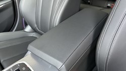 2026 (75) BMW 3 SERIES 330e 22.3 kWh M Sport 4dr Step Auto 4974444