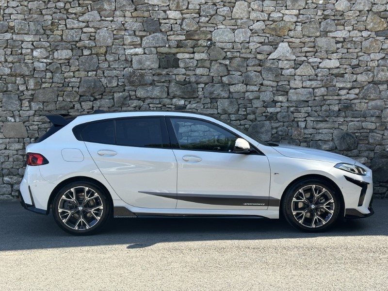 2025 (25) BMW 1 SERIES 120 M Sport 5dr  5593103