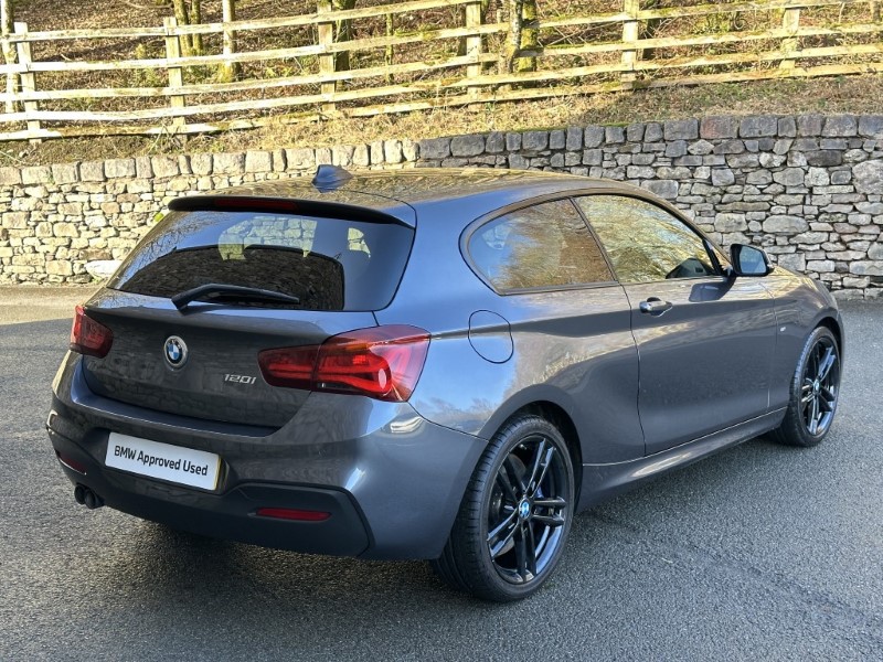 2018 (68) BMW 1 SERIES 120i [2.0] M Sport Shadow Ed 5dr  4996878