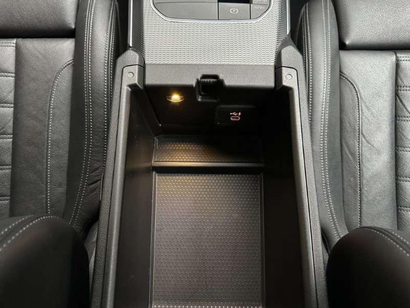 2020 (70) BMW 3 SERIES 330e M Sport Touring  4988958