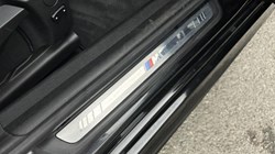 2020 (70) BMW 3 SERIES 330e M Sport Touring 4988951