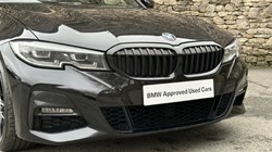 2020 (70) BMW 3 SERIES 330e M Sport Touring 4989007