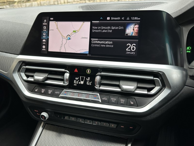 2020 (70) BMW 3 SERIES 330e M Sport Touring  4989002