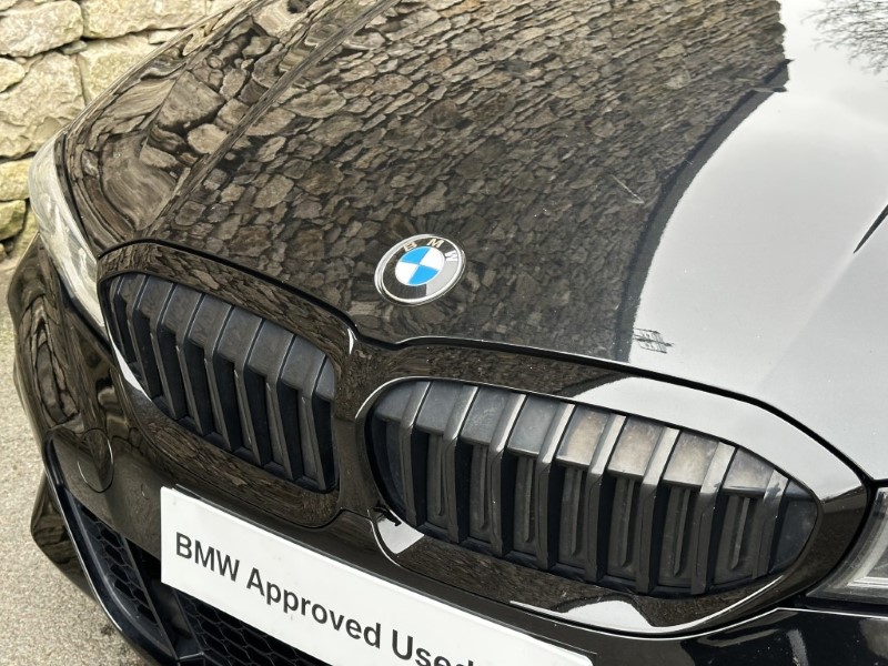 2020 (70) BMW 3 SERIES 330e M Sport Touring  4988974