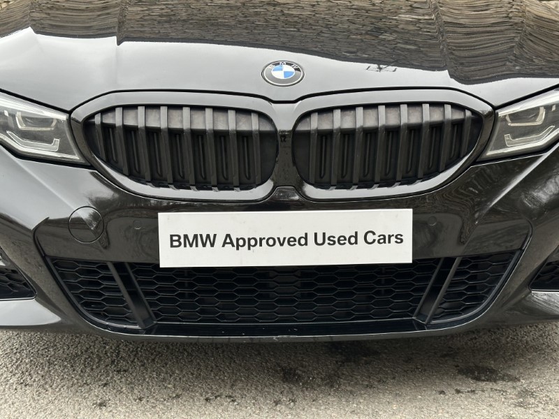 2020 (70) BMW 3 SERIES 330e M Sport Touring  4989009