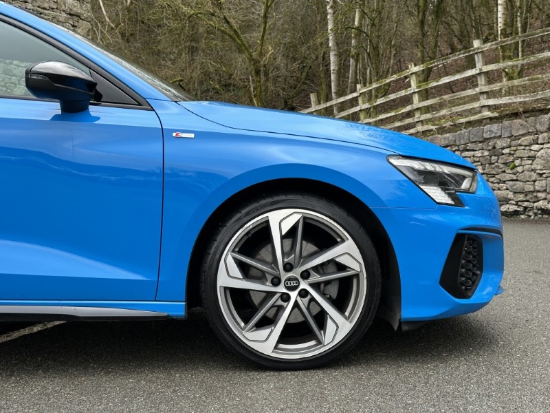 2022 (72) AUDI A3 35 TDI Edition 1 5dr S Tronic 5008247