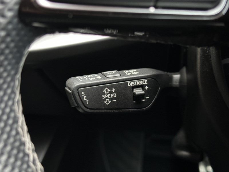 2022 (72) AUDI A3 35 TDI Edition 1 5dr S Tronic 5008211