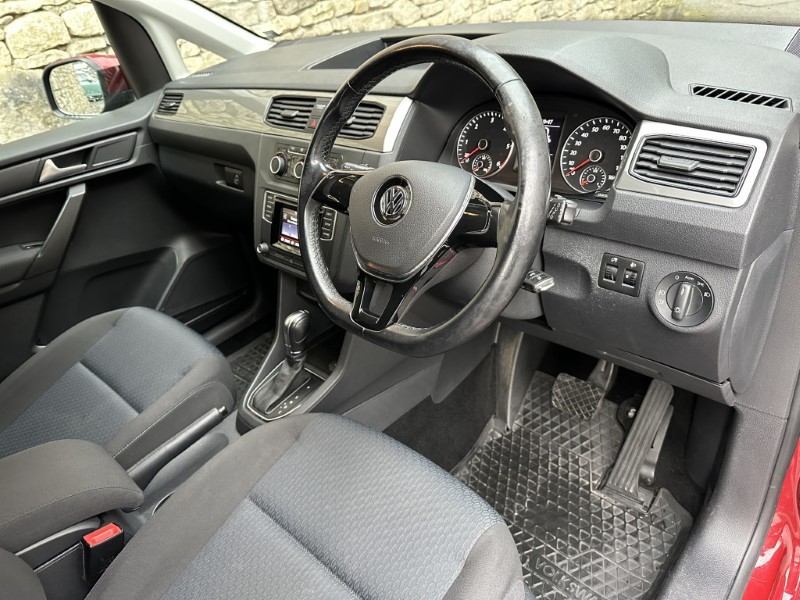 2016 (16) VOLKSWAGEN CADDY MAXI LIFE 2.0 TDI 150 5dr DSG 5003808