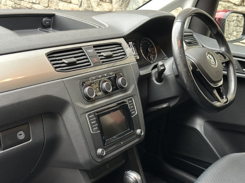 2016 (16) VOLKSWAGEN CADDY MAXI LIFE 2.0 TDI 150 5dr DSG 5003772