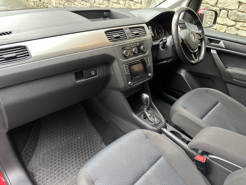 2016 (16) VOLKSWAGEN CADDY MAXI LIFE 2.0 TDI 150 5dr DSG 5003771