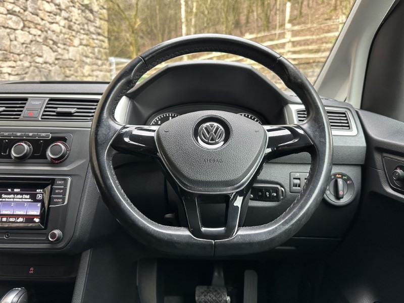 2016 (16) VOLKSWAGEN CADDY MAXI LIFE 2.0 TDI 150 5dr DSG 5003819