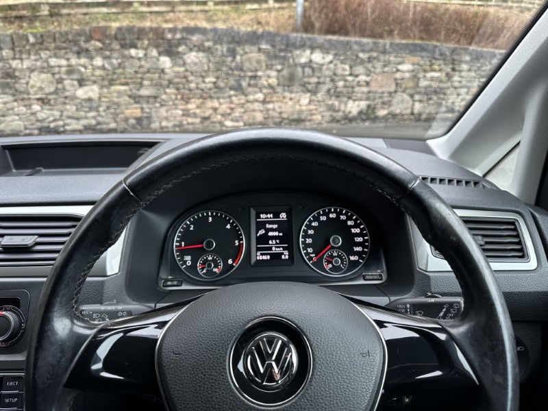 2016 (16) VOLKSWAGEN CADDY MAXI LIFE 2.0 TDI 150 5dr DSG 5003800