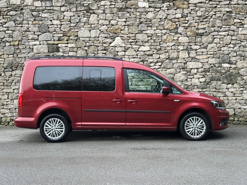 2016 (16) VOLKSWAGEN CADDY MAXI LIFE 2.0 TDI 150 5dr DSG 5003812