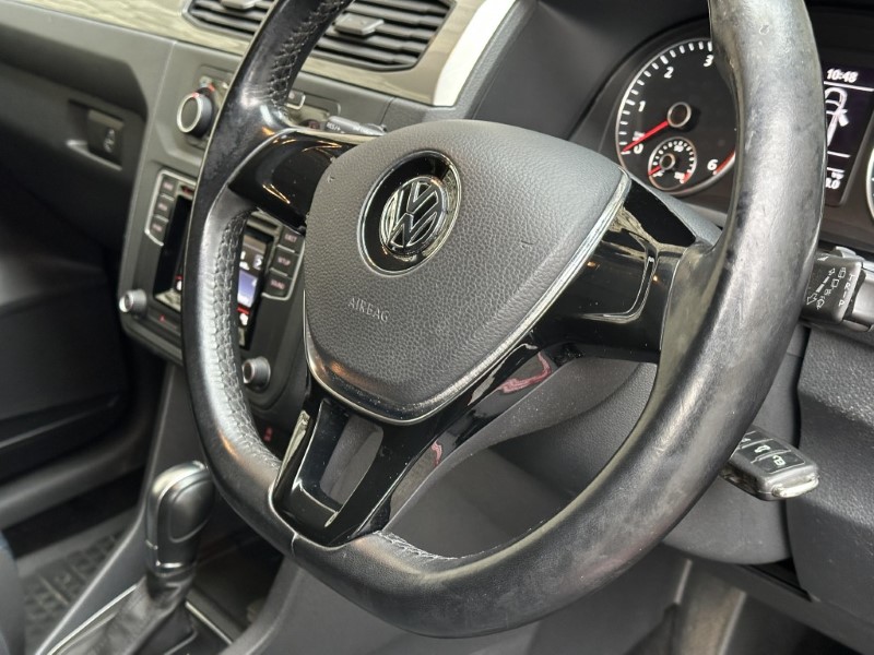 2016 (16) VOLKSWAGEN CADDY MAXI LIFE 2.0 TDI 150 5dr DSG 5003811