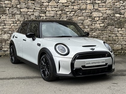 2022 (72) MINI HATCHBACK 2.0 Cooper S Exclusive 5dr Auto