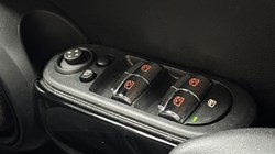 2022 (72) MINI HATCHBACK 2.0 Cooper S Exclusive 5dr Auto 5013097