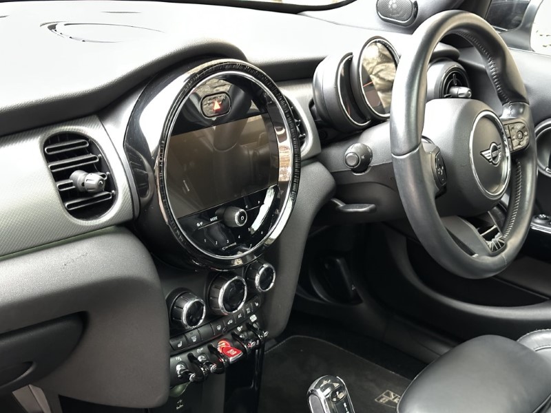 2022 (72) MINI HATCHBACK 2.0 Cooper S Exclusive 5dr Auto 5013108