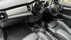 2022 (72) MINI HATCHBACK 2.0 Cooper S Exclusive 5dr Auto 5013107